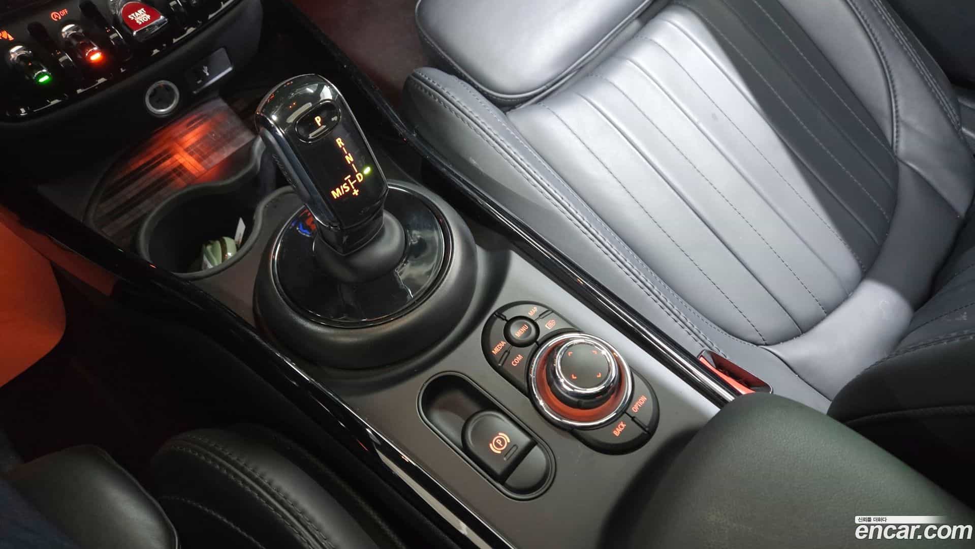Clubman Mini 2023.3-OPTION-020
