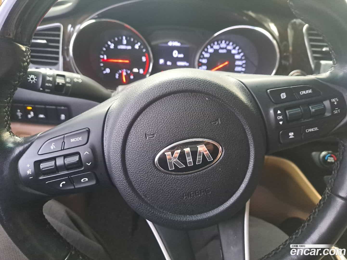 Canival Kia 2018.4-OPTION-021