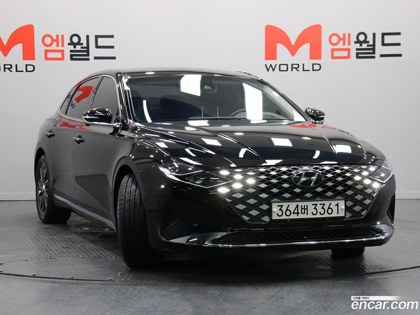 Main__Slider__Photo:Grandeur Hyundai 2021.4-0