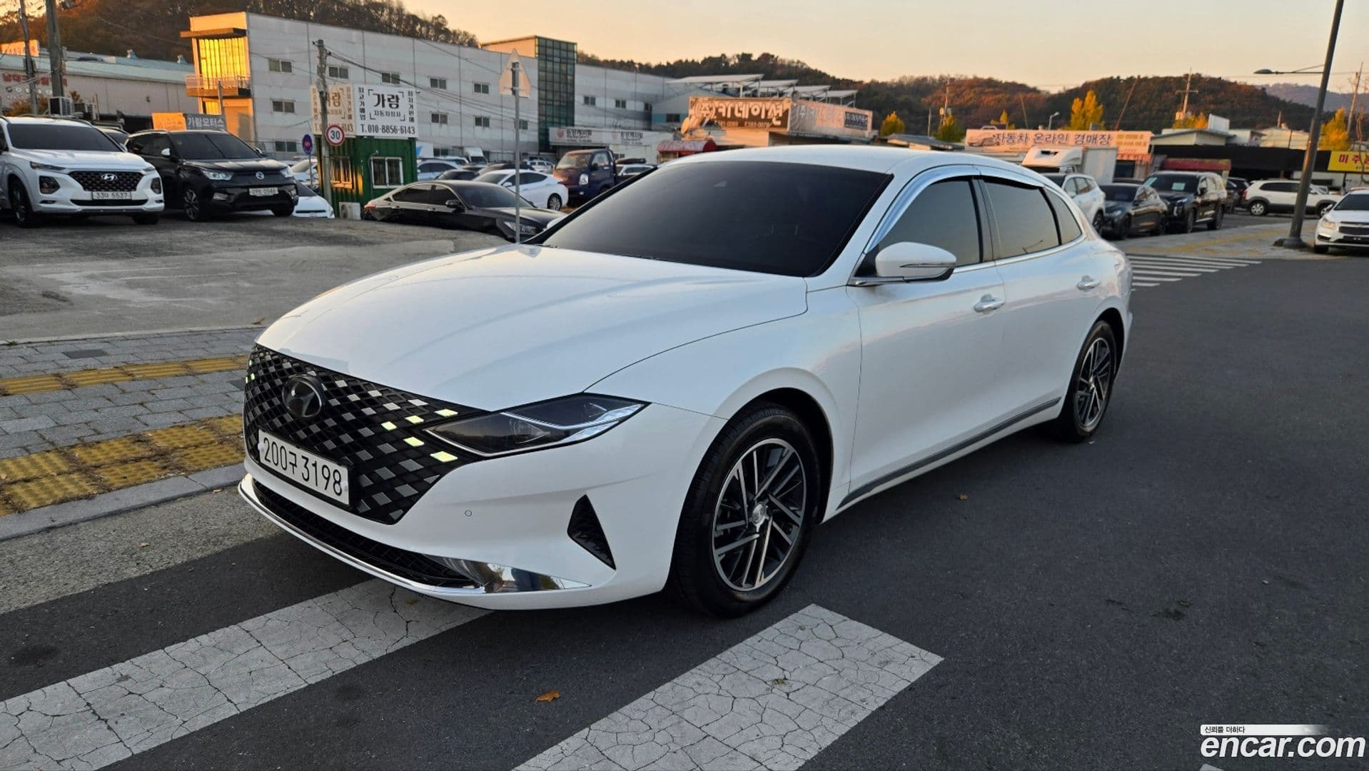 Main__Slider__Photo:Grandeur Hyundai 2020.11-0