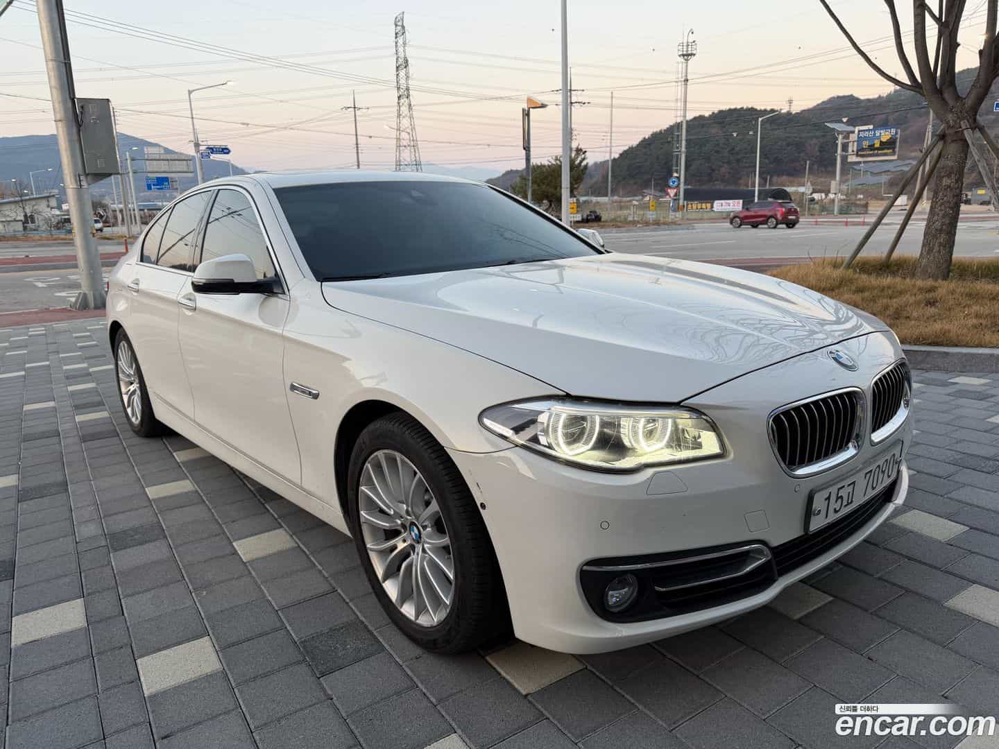 5-Series BMW 2015.2-OUTER-3