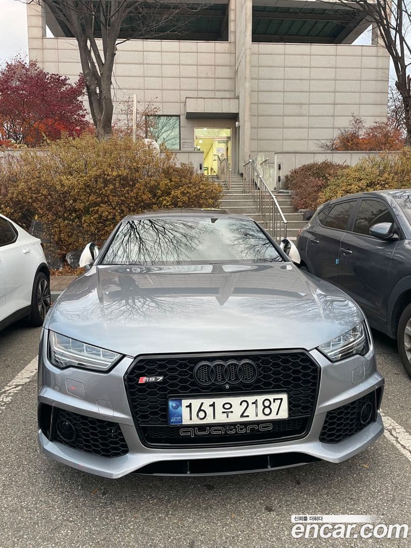 Main__Slider__Photo:A7 Audi 2016.5-0