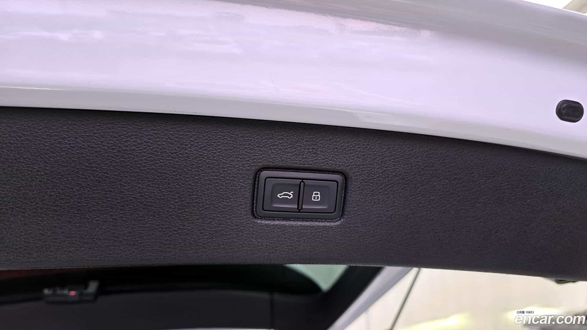 Q7 Audi 2022.7-OPTION-024