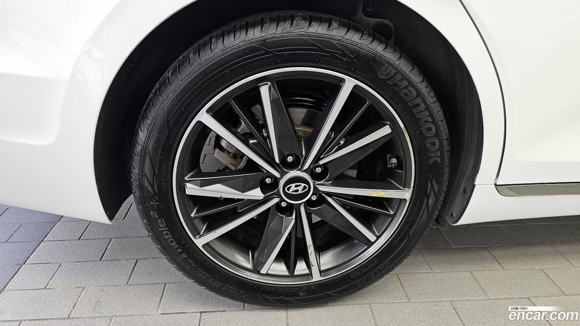 Grandeur Hyundai 2022.0-OUTER-5