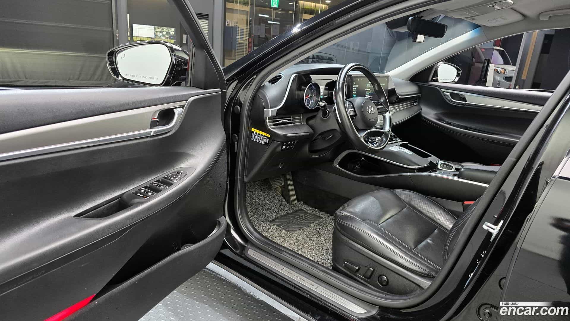Grandeur Hyundai 2020.5-OPTION-15