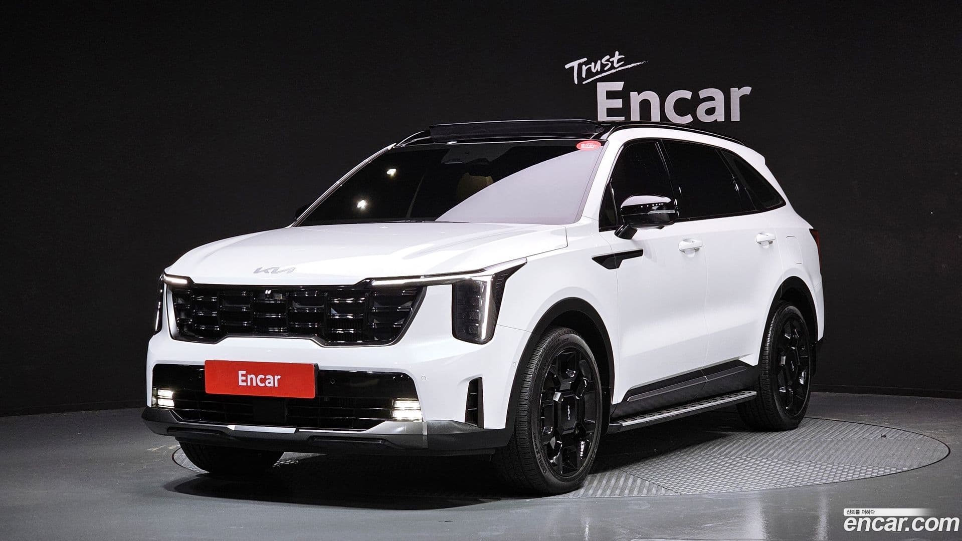 Main__Slider__Photo:Sorento Kia 2024.2-0