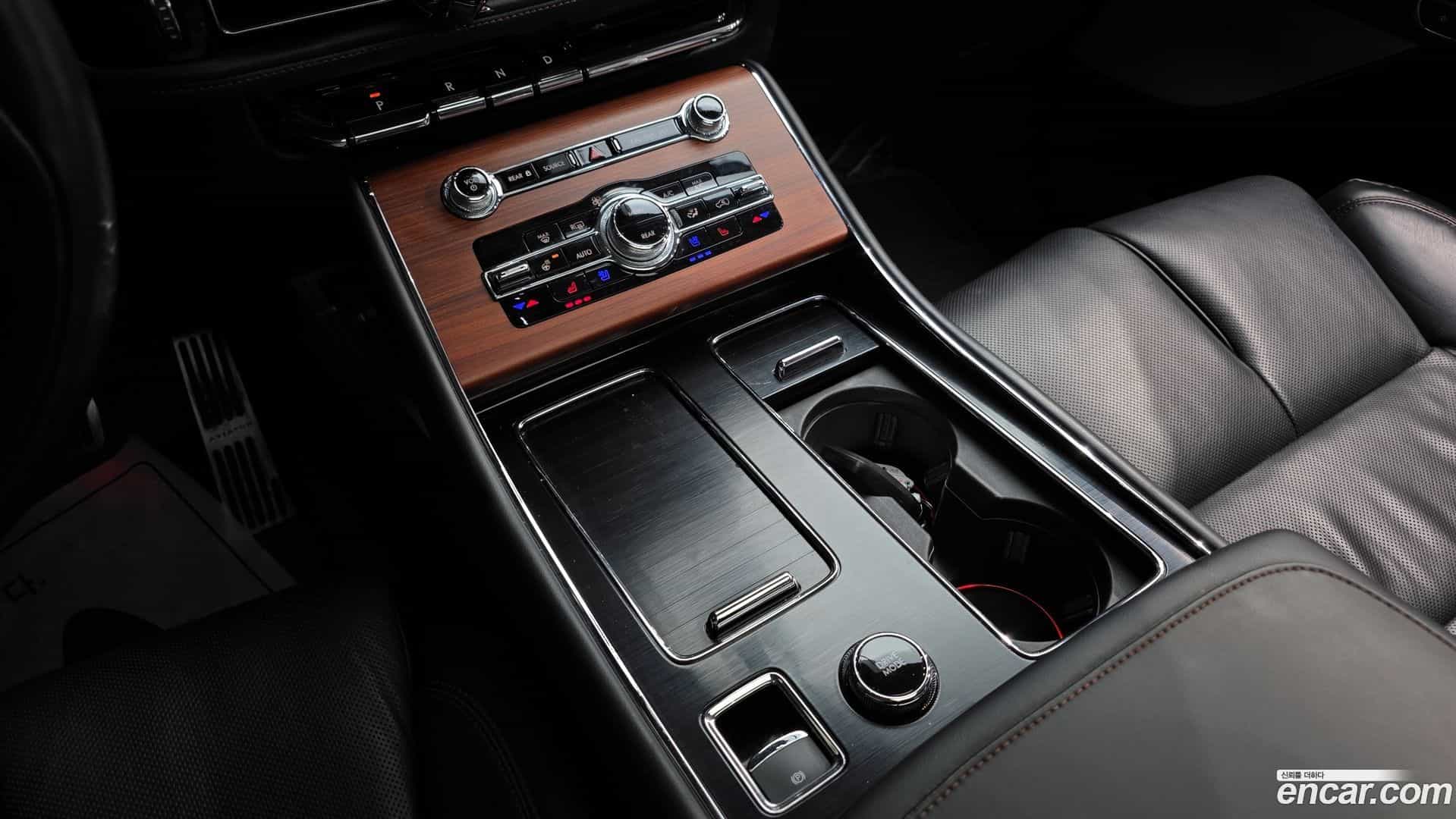 Aviator Lincoln 2020.3-INNER-9