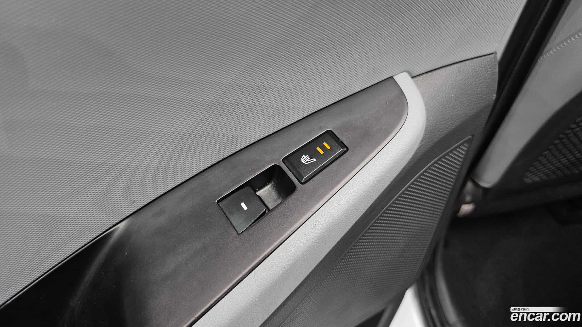 Ioniq Hyundai 2016.5-OPTION-23