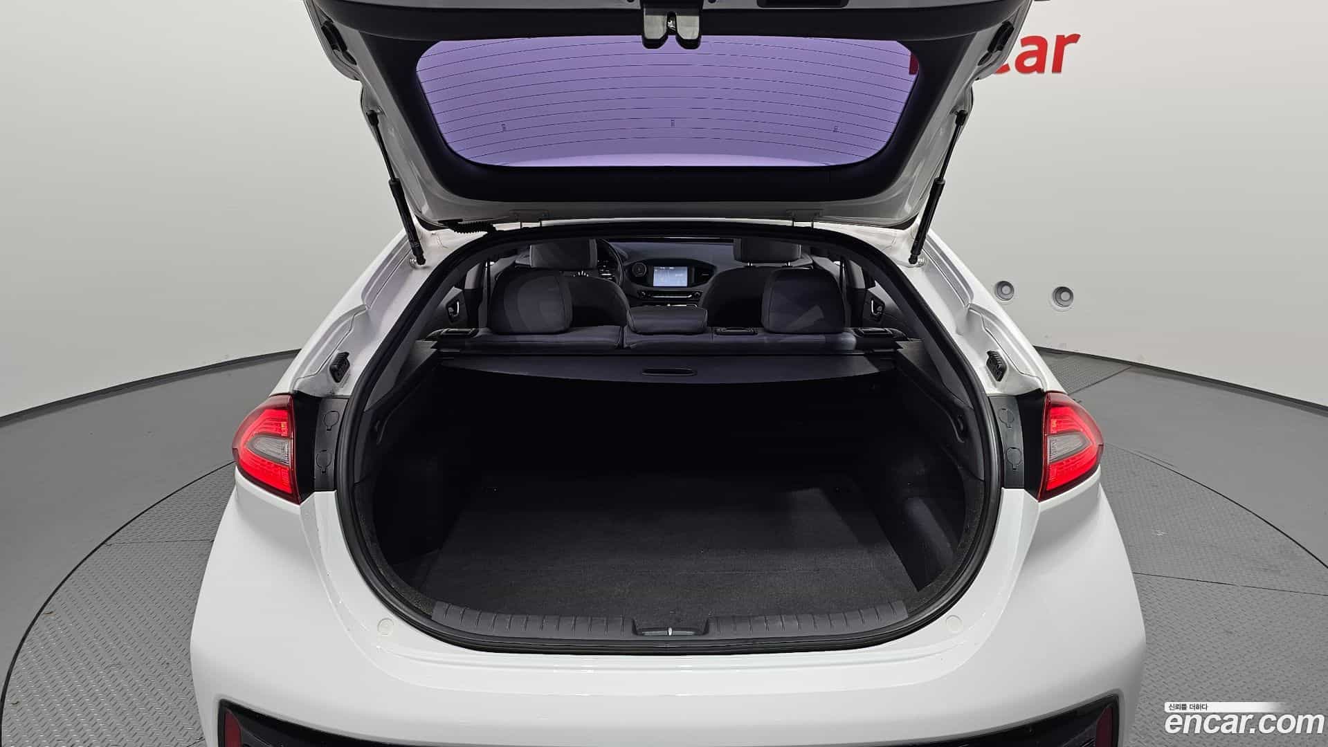 Ioniq Hyundai 2016.5-OPTION-24