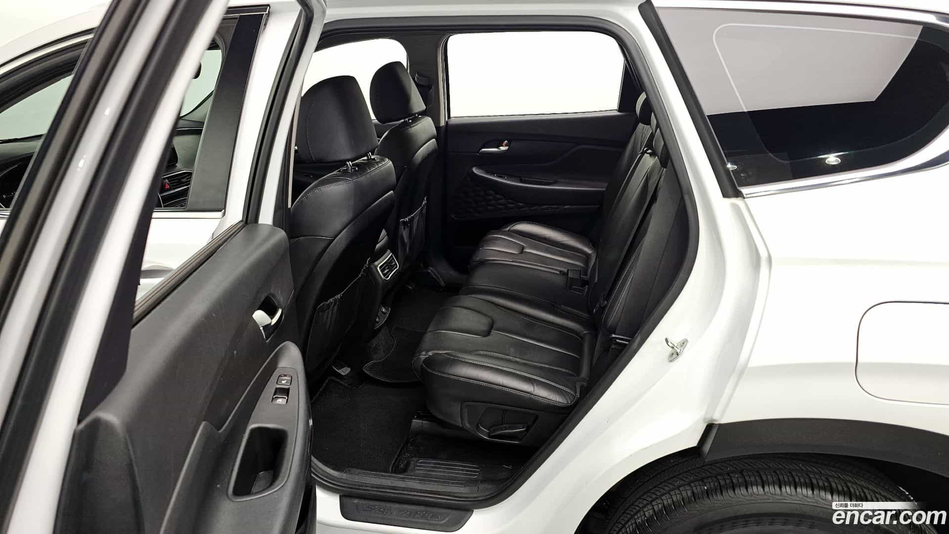 Santafe Hyundai 2022.5-OPTION-15