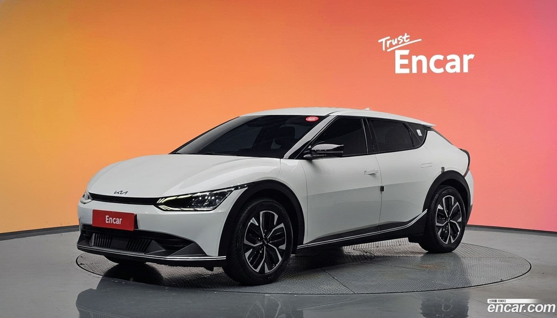 Main__Slider__Photo:EV6 Kia 2022.8-0