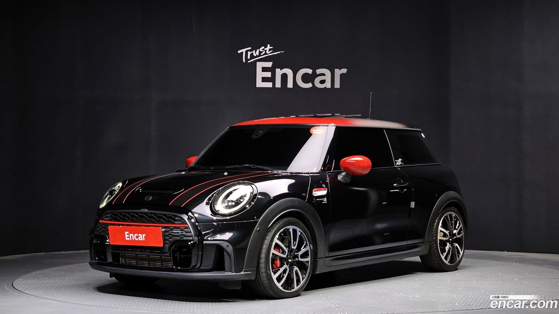 Main__Slider__Photo:Cooper Mini 2023.2-0
