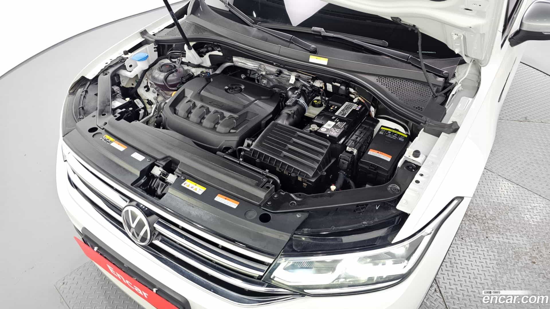 Tiguan Volkswagen 2023.11-INNER-006