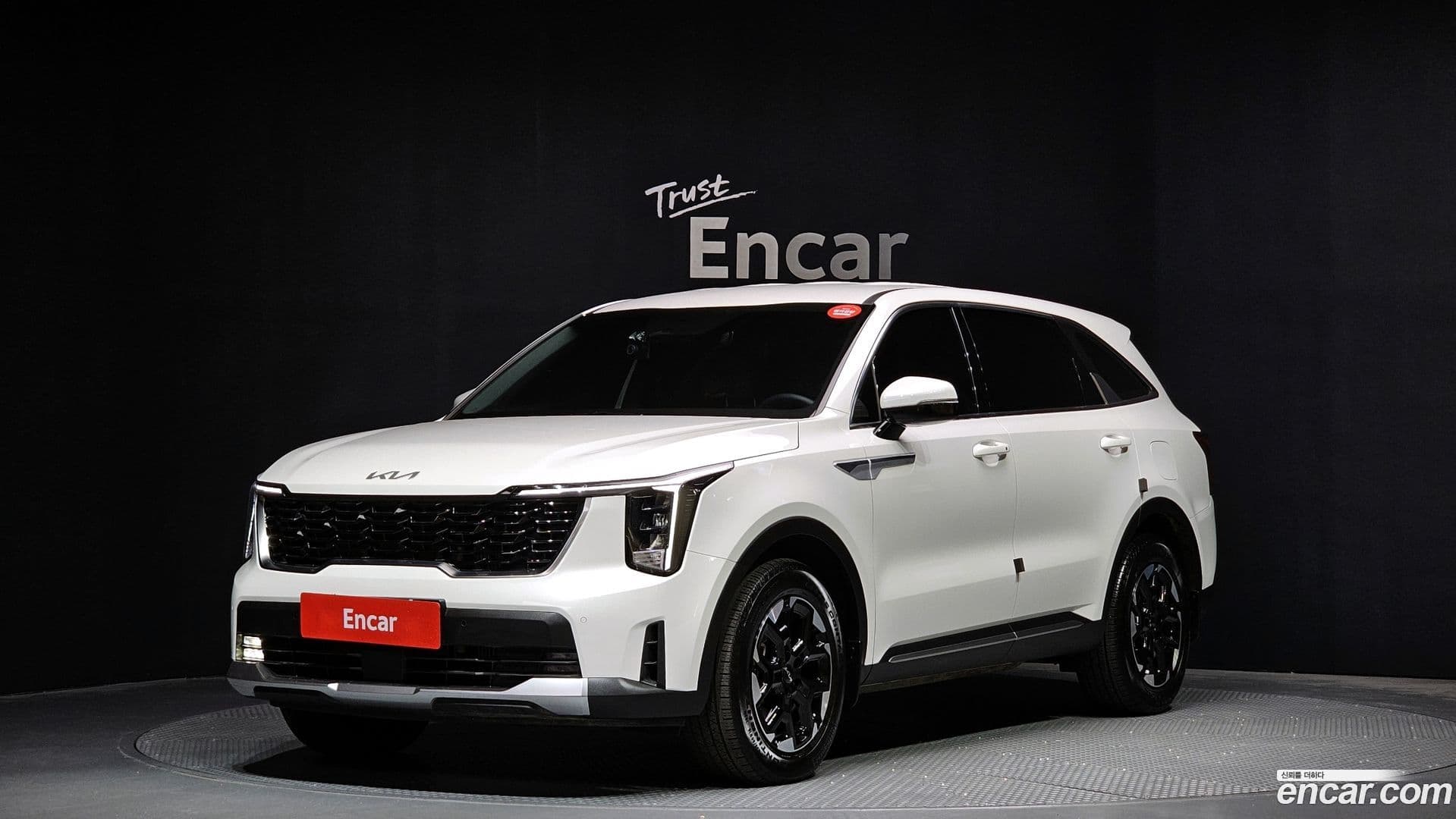 Main__Slider__Photo:Sorento Kia 2024.8-0