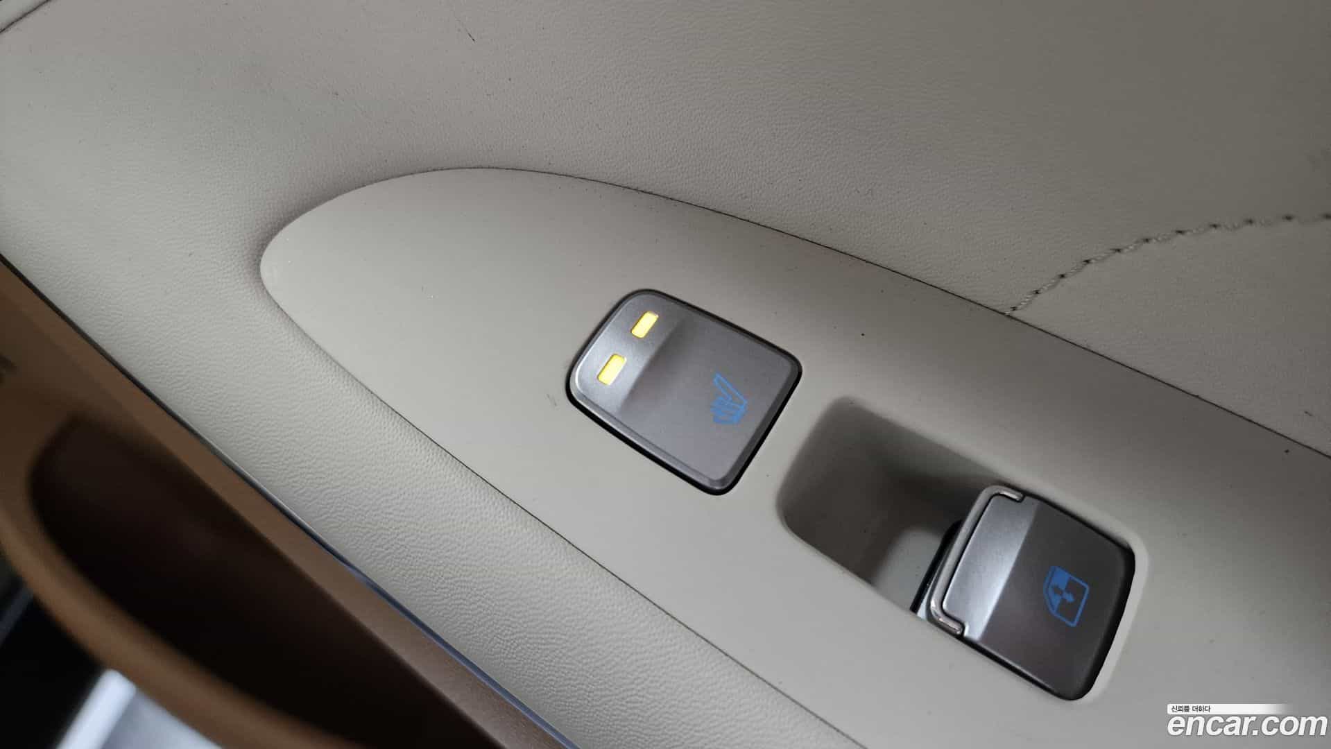 Grandeur Hyundai 2020.3-OPTION-023