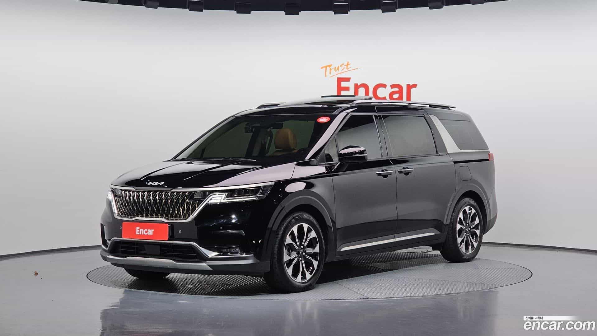 Canival Kia 2023.1-OUTER-1