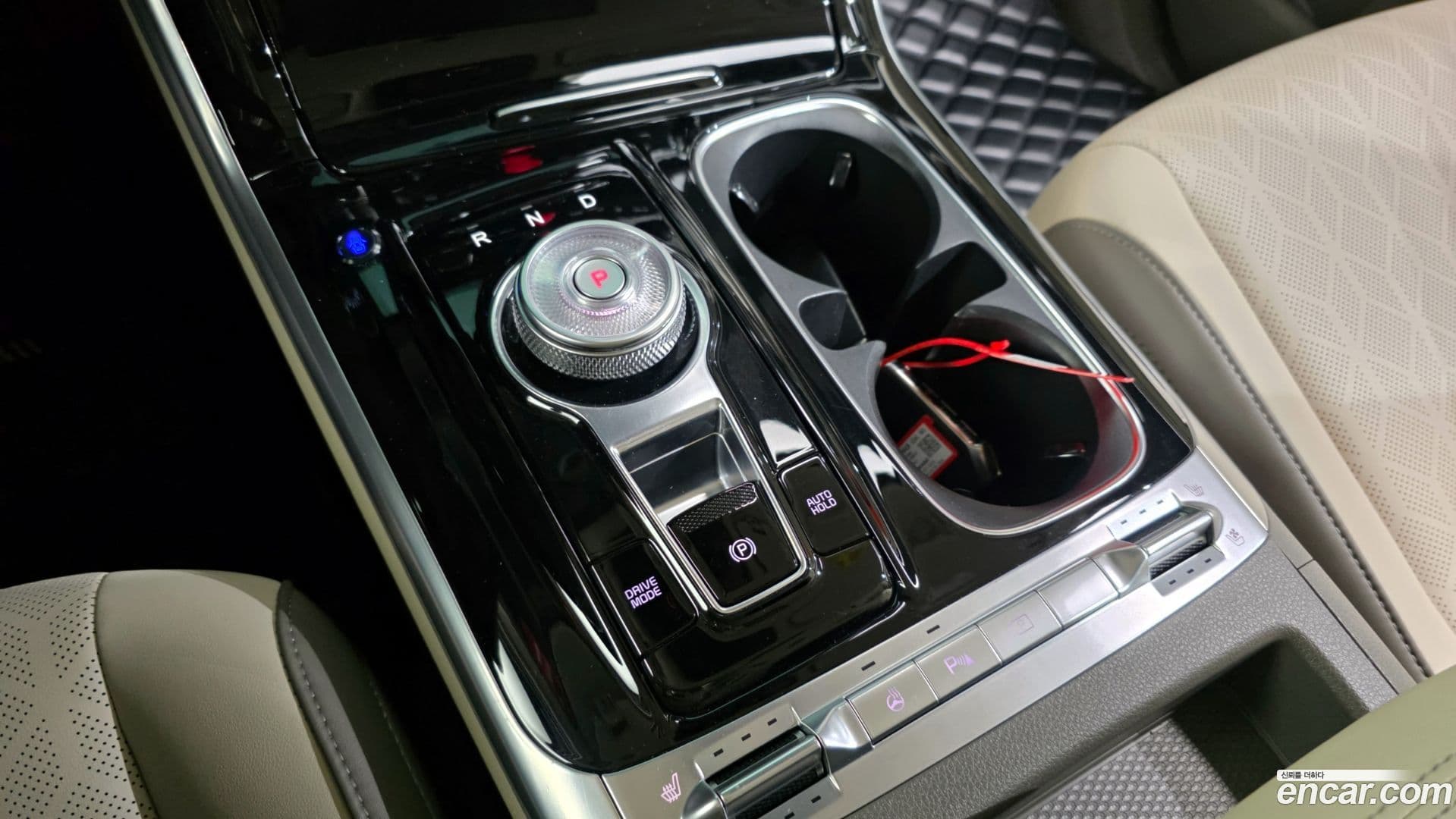 Main__Slider__Photo:Canival Kia 2023.3-8