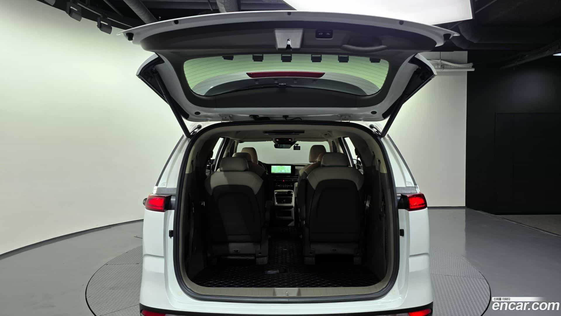 Canival Kia 2023.3-OPTION-24