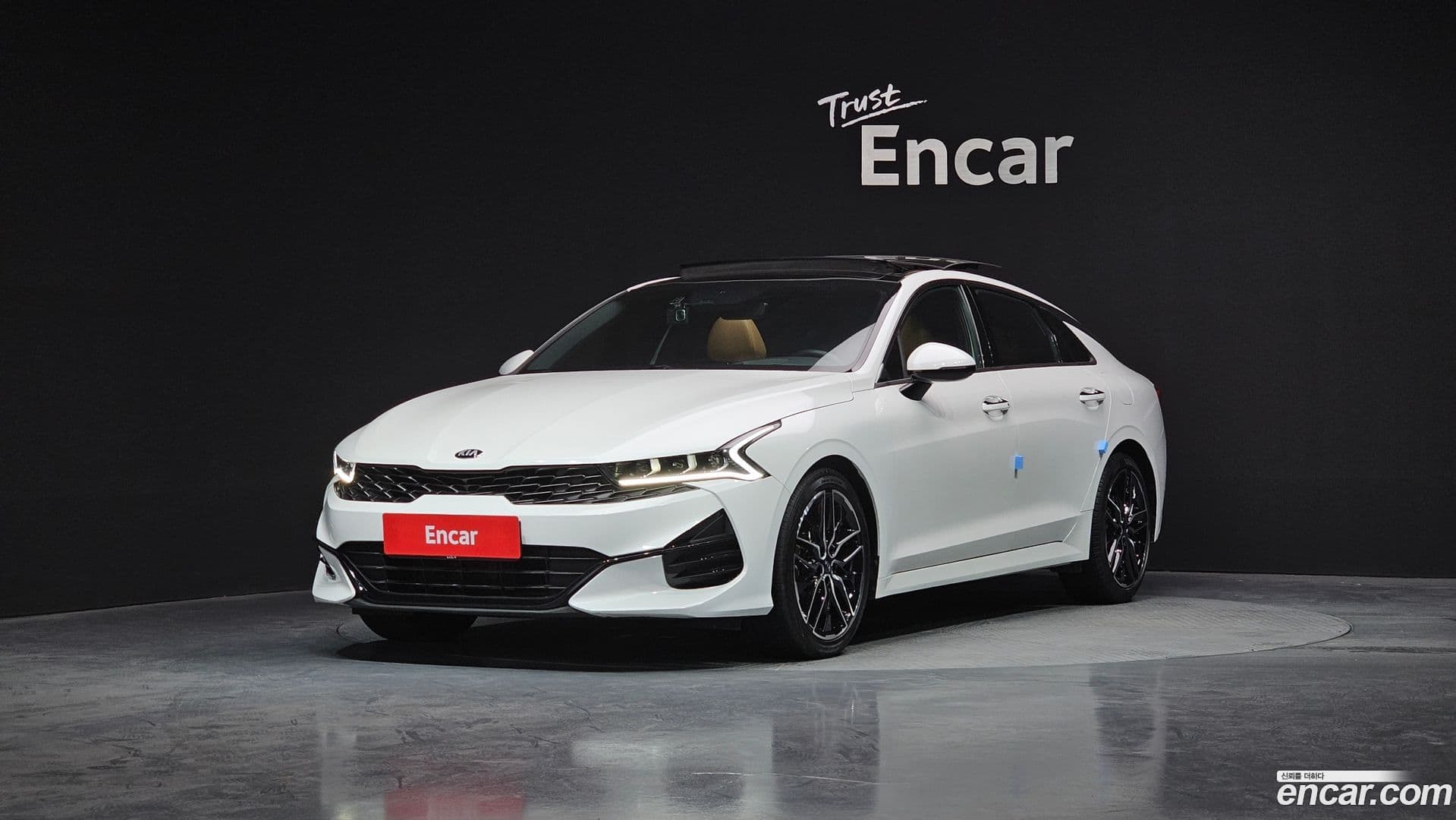 Main__Slider__Photo:K5 Kia 2020.10-0