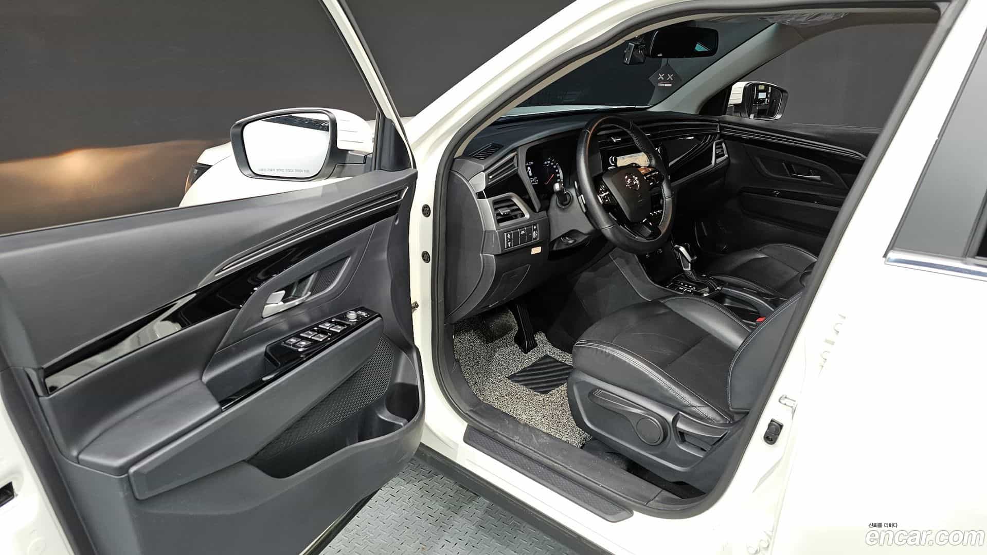 KORANDO KG Mobility 2020.5-INNER-10