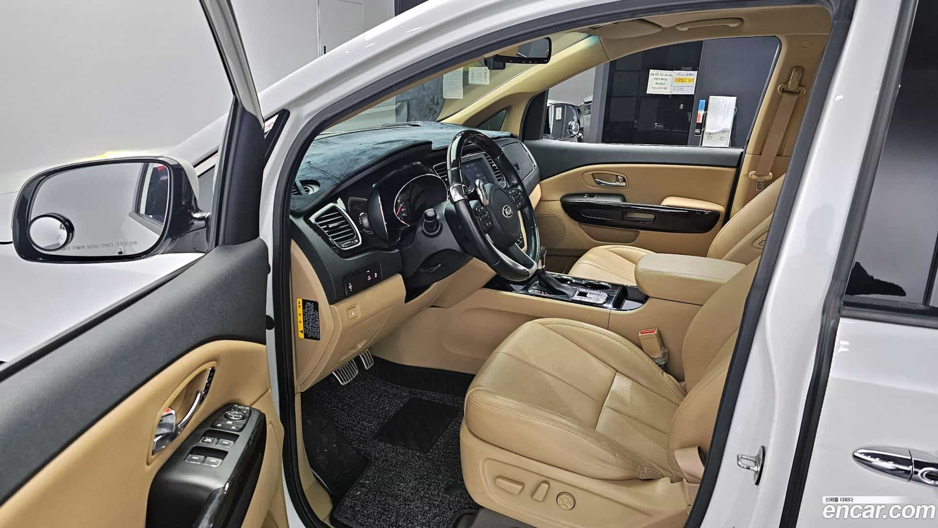 Canival Kia 2019.0-INNER-10