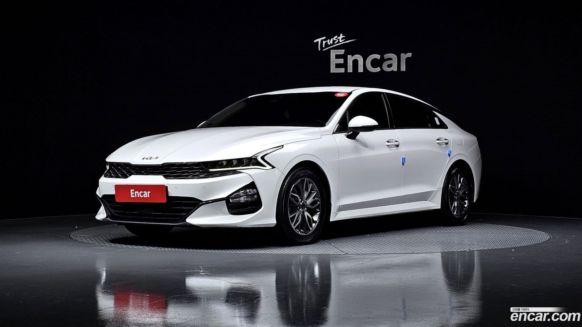 Main__Slider__Photo:K5 Kia 2023.3-0