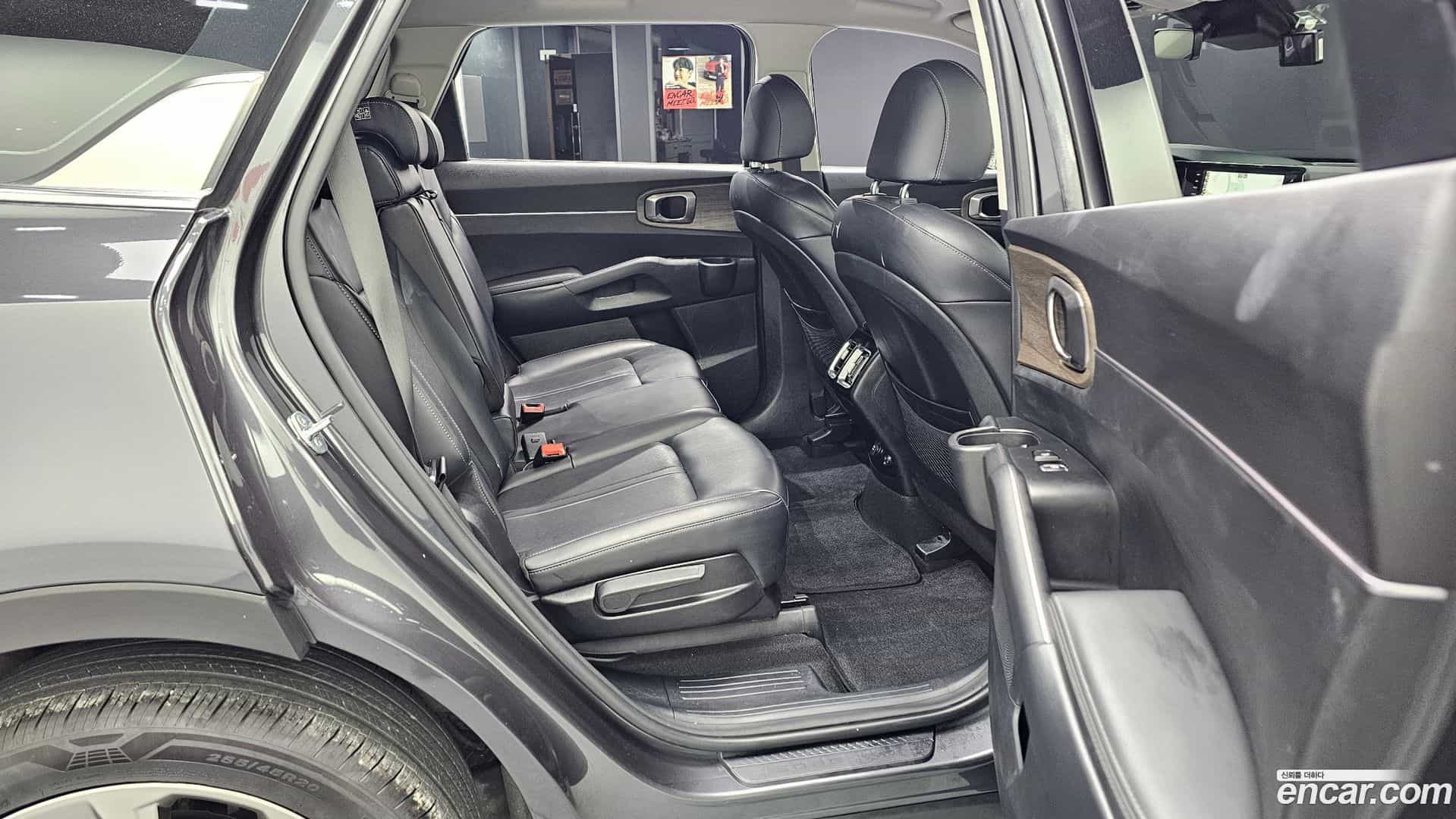Sorento Kia 2021.11-OPTION-16