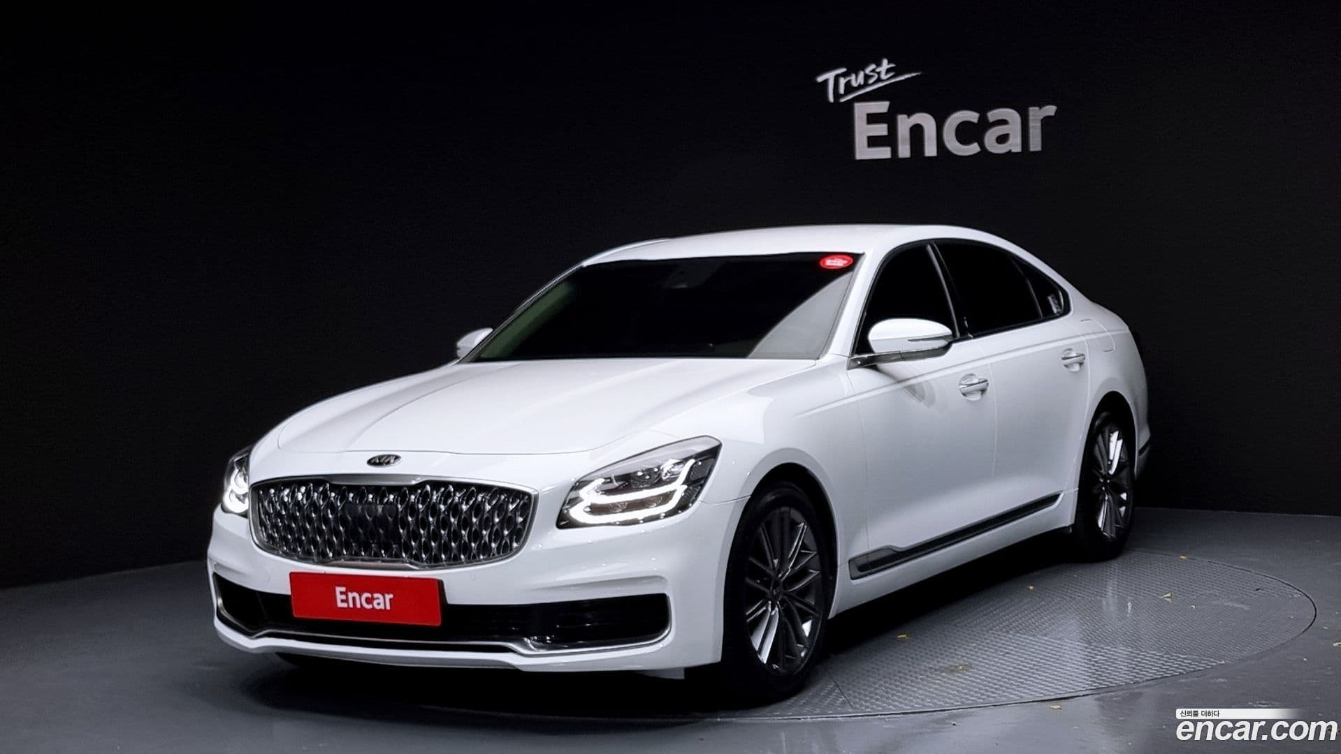 Main__Slider__Photo:K9 Kia 2019.10-0