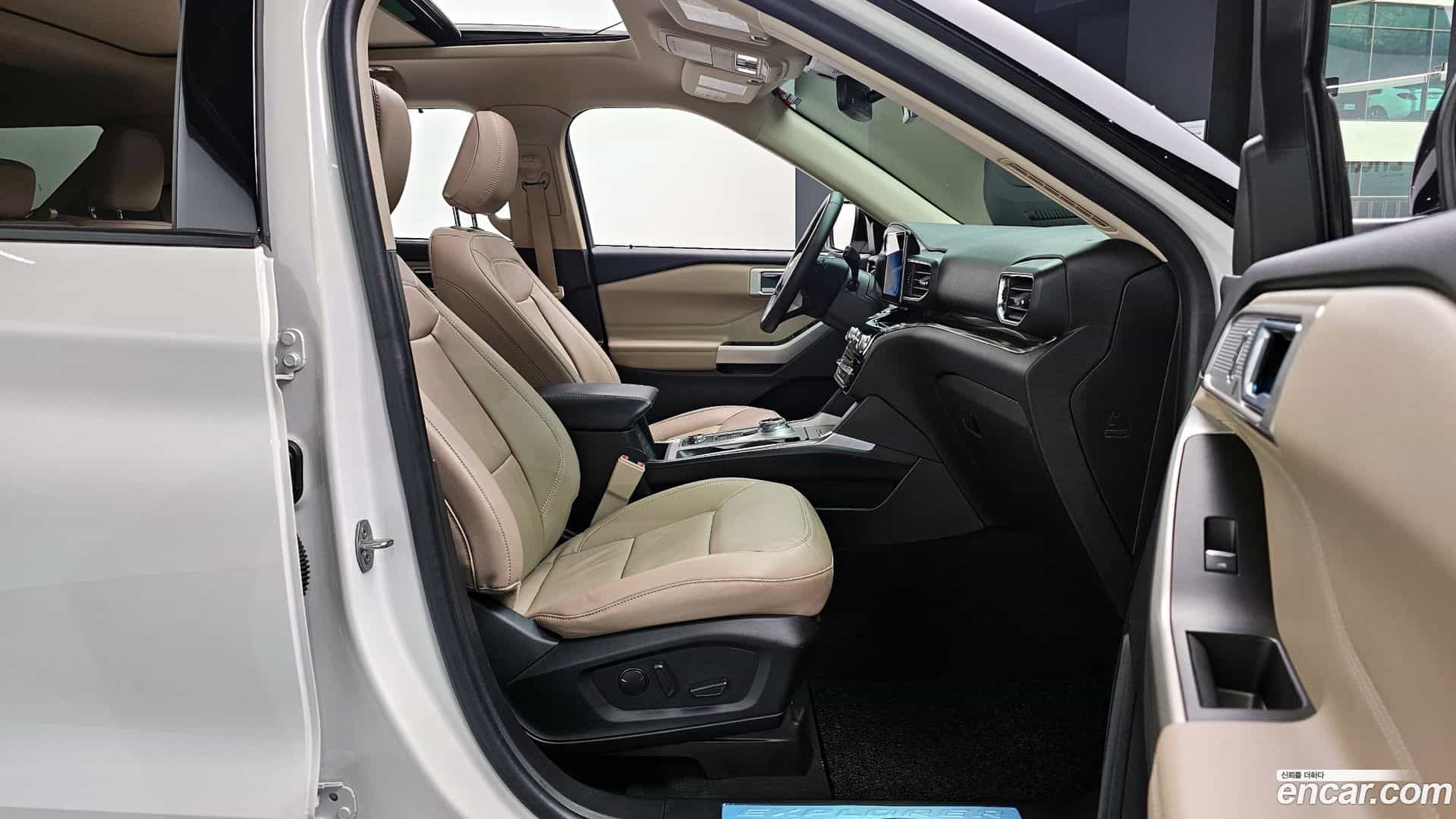Explorer Ford 2022.8-INNER-010