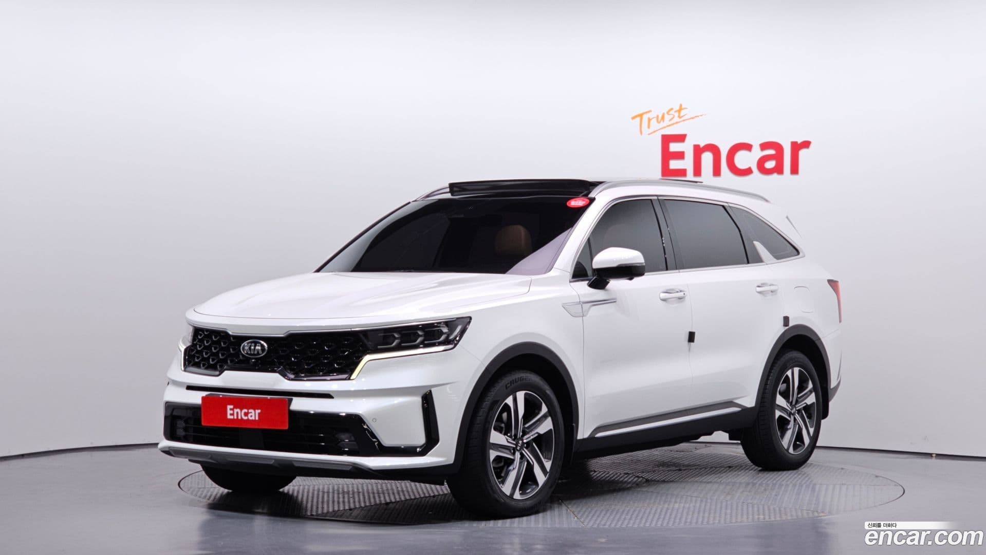 Main__Slider__Photo:Sorento Kia 2020.10-0