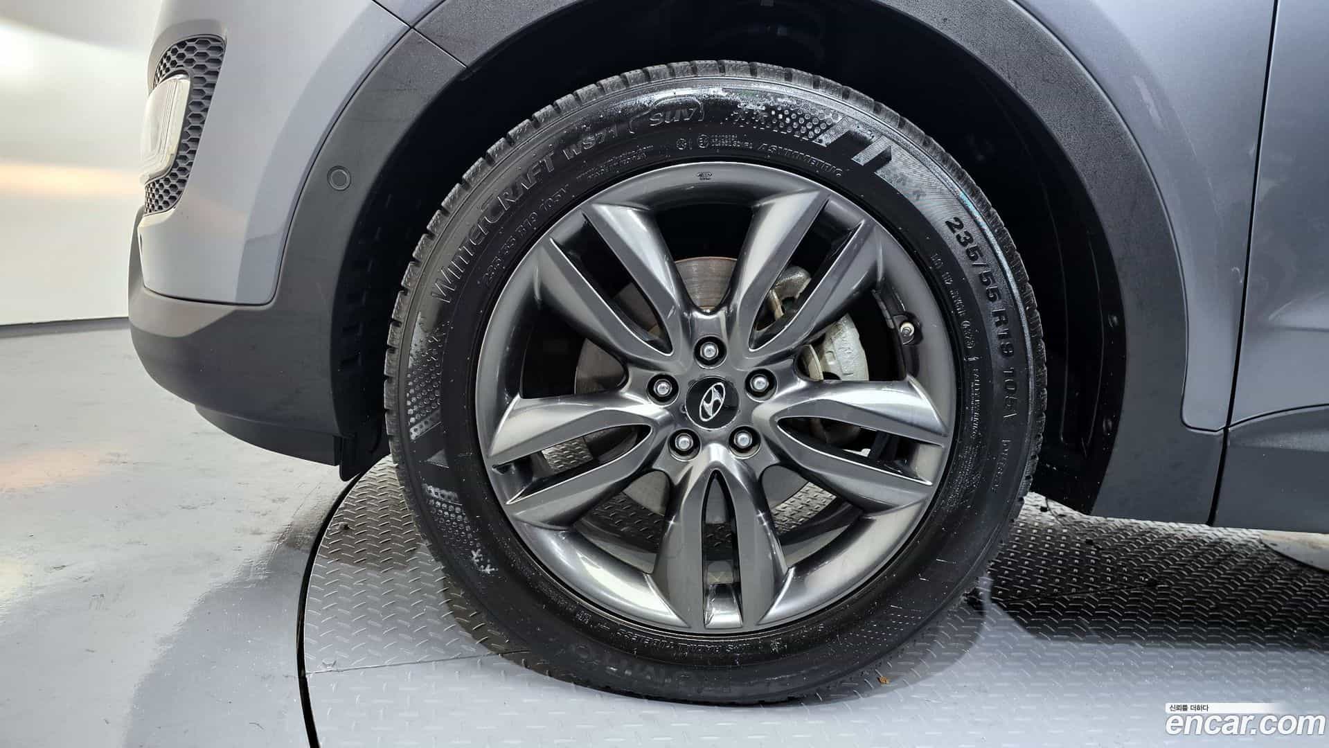 Santafe Hyundai 2014.8-OUTER-5