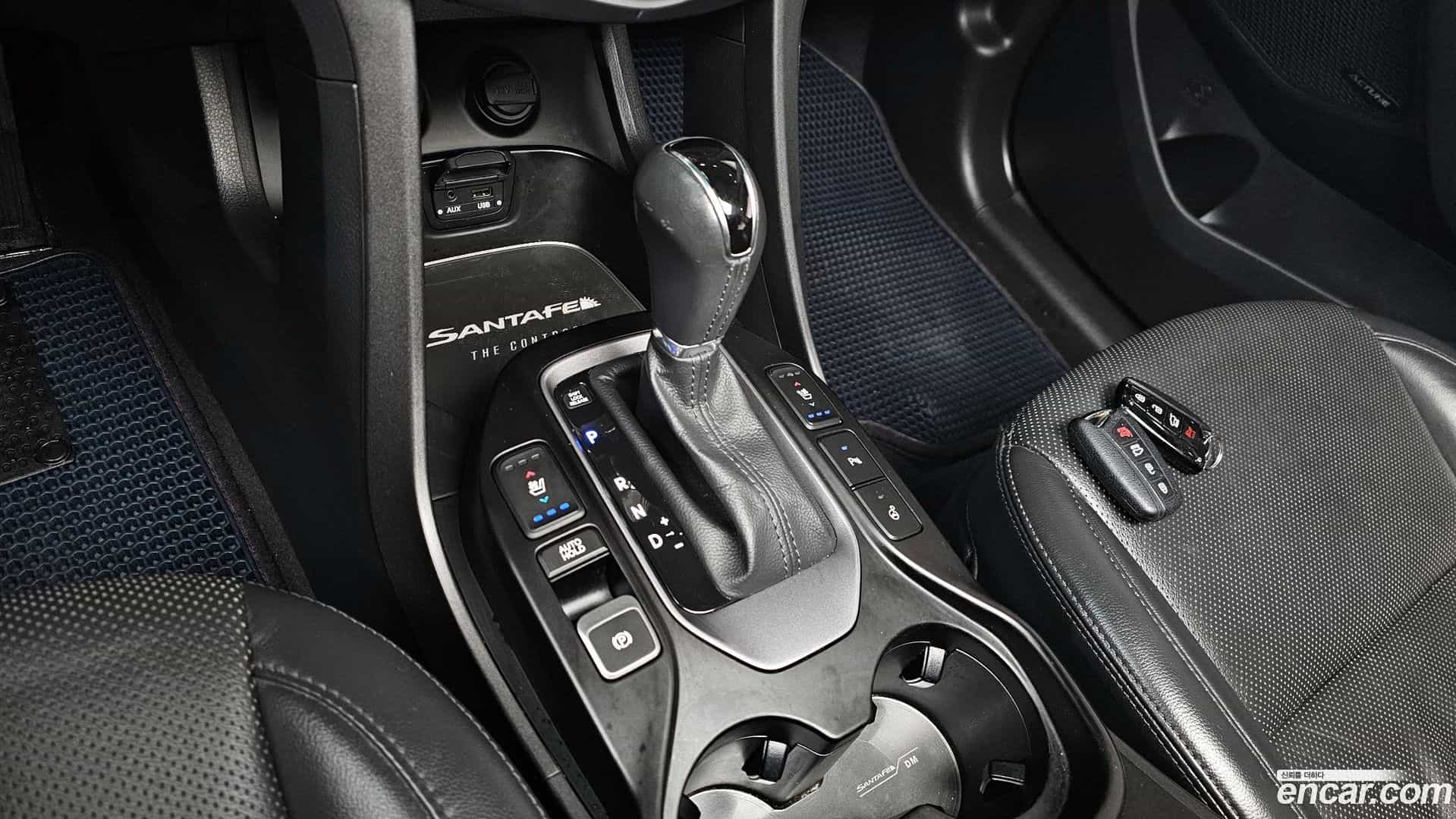 Santafe Hyundai 2014.8-INNER-9
