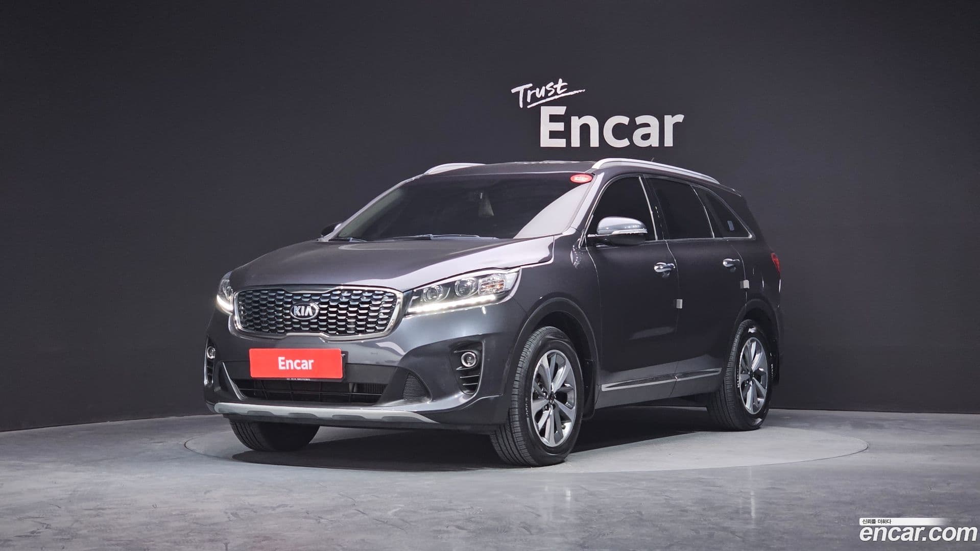 Main__Slider__Photo:Sorento Kia 2017.9-0