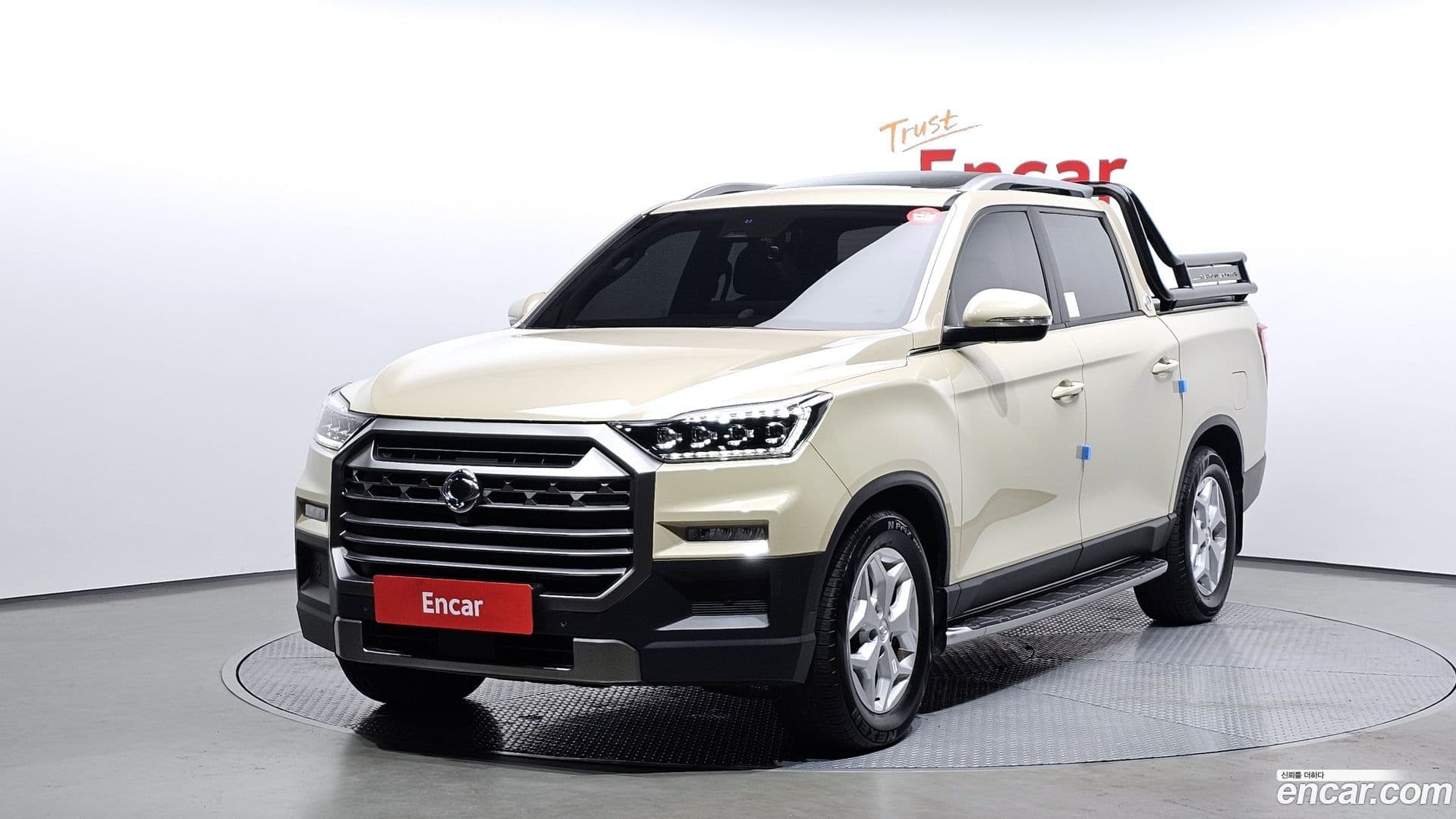 Main__Slider__Photo:Rexton KG Mobility 2023.5-0