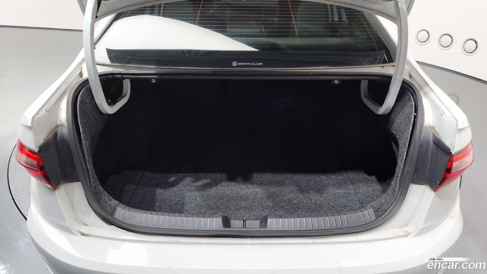 Jetta Volkswagen 2020.11-OPTION-024