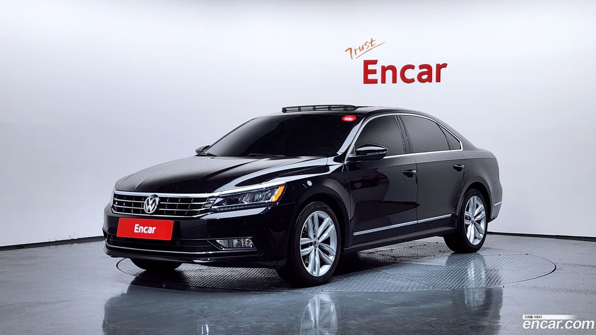 Main__Slider__Photo:Passat Volkswagen 2018.8-0
