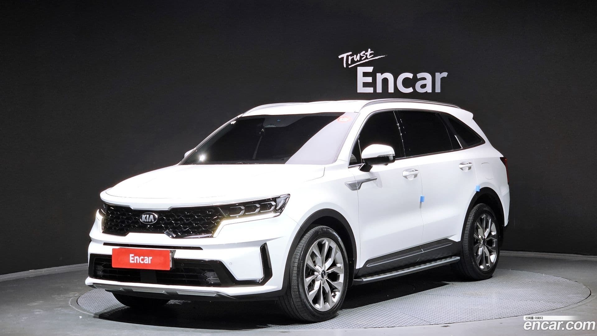 Main__Slider__Photo:Sorento Kia 2020.2-0