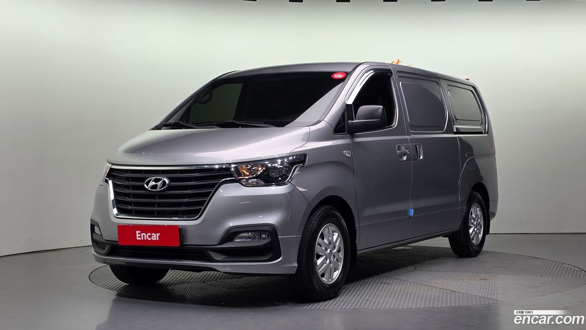 Main__Slider__Photo:Starex Hyundai 2020.6-0