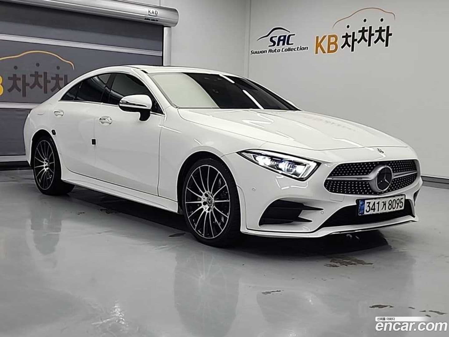 Main__Slider__Photo:CLS-Class Mercedes-Benz 2020.11-0