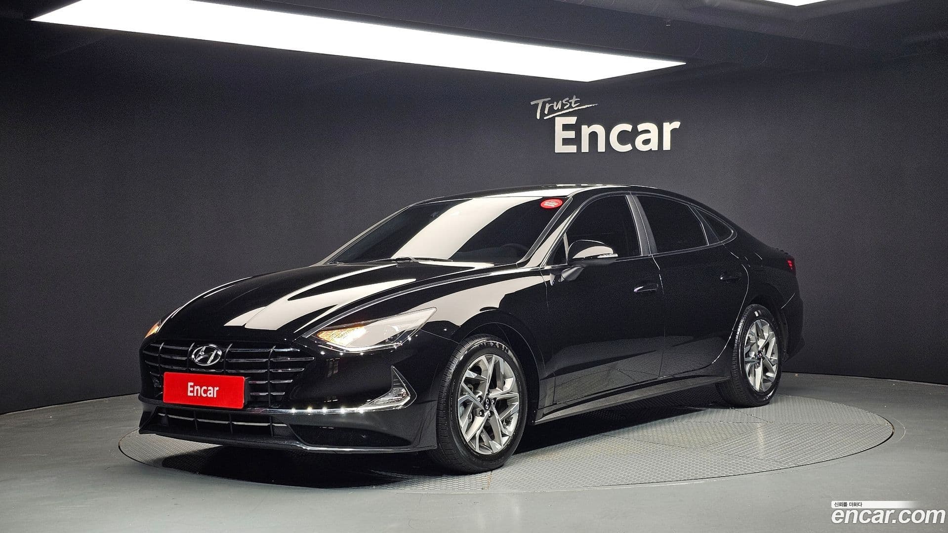 Main__Slider__Photo:Sonata Hyundai 2021.1-0