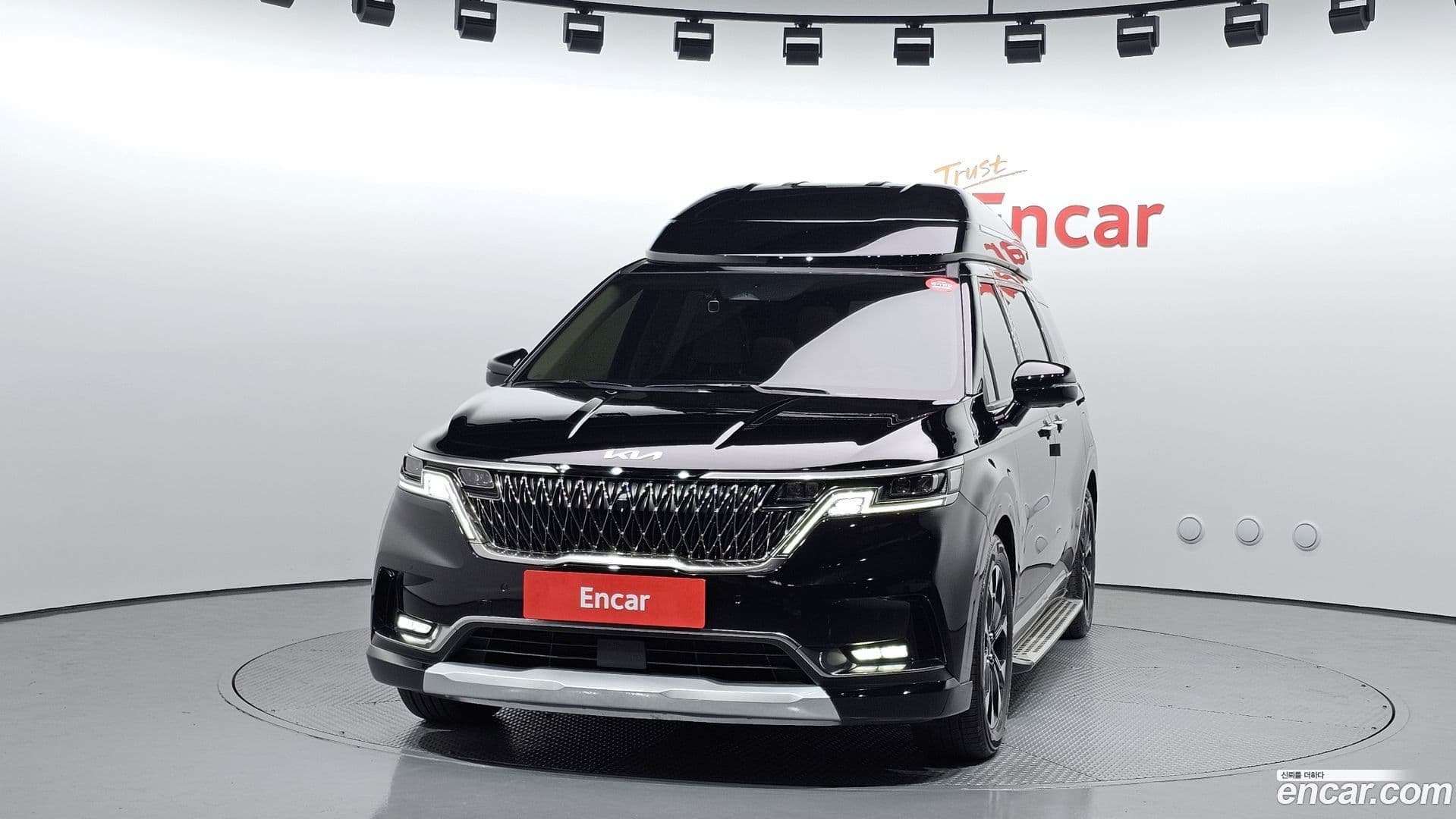Main__Slider__Photo:Canival Kia 2022.9-2