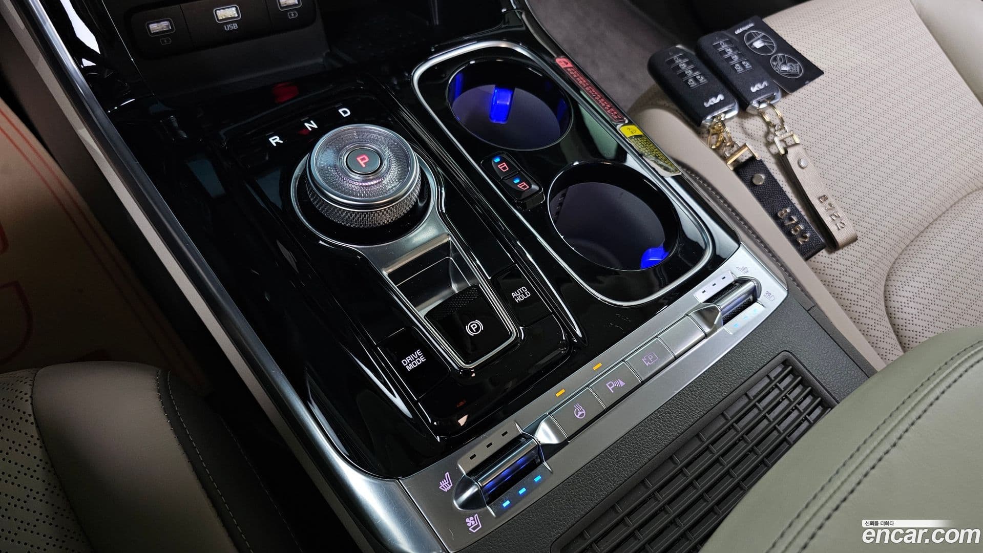 Main__Slider__Photo:Canival Kia 2022.9-8