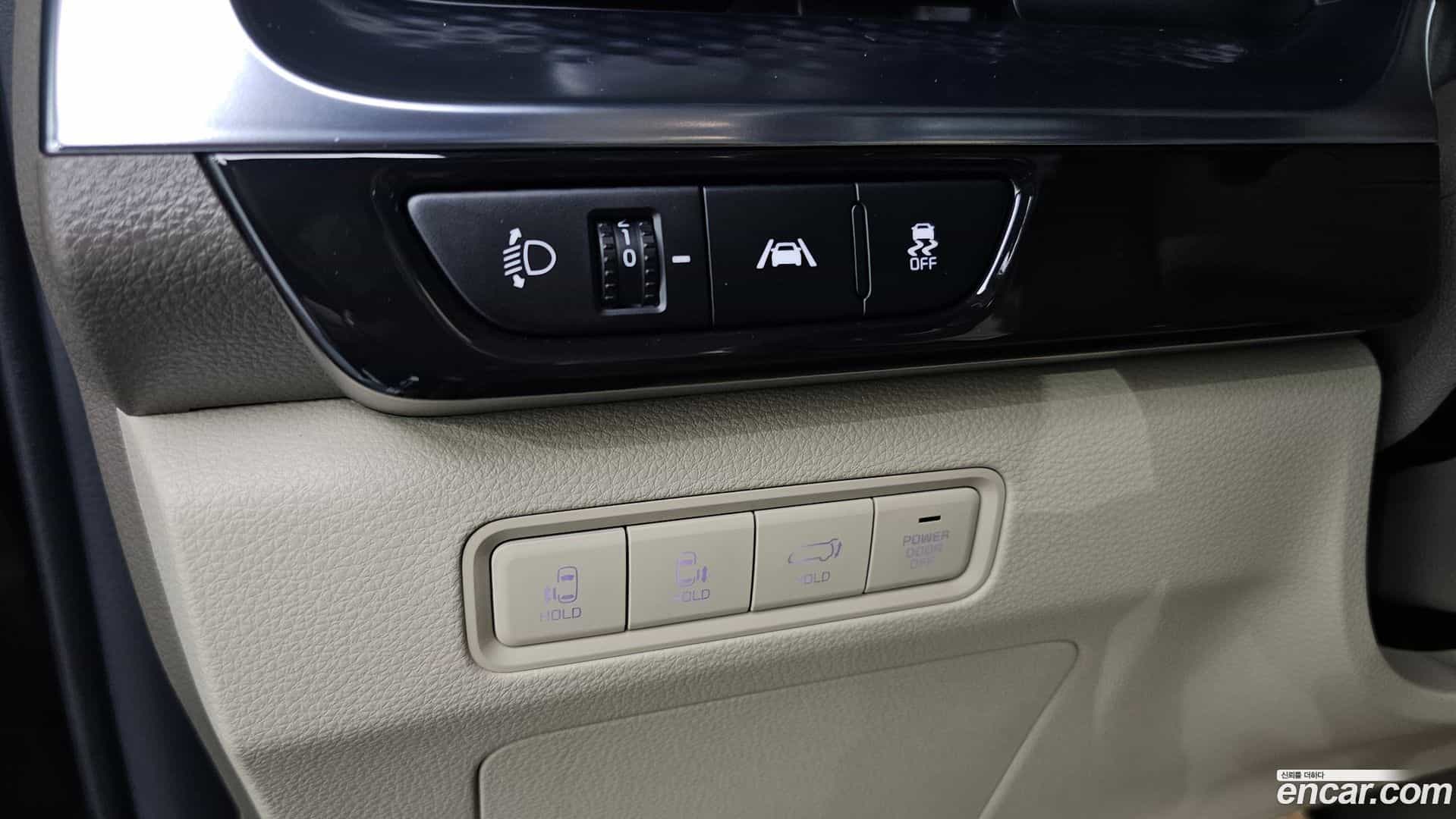 Canival Kia 2022.9-OPTION-017