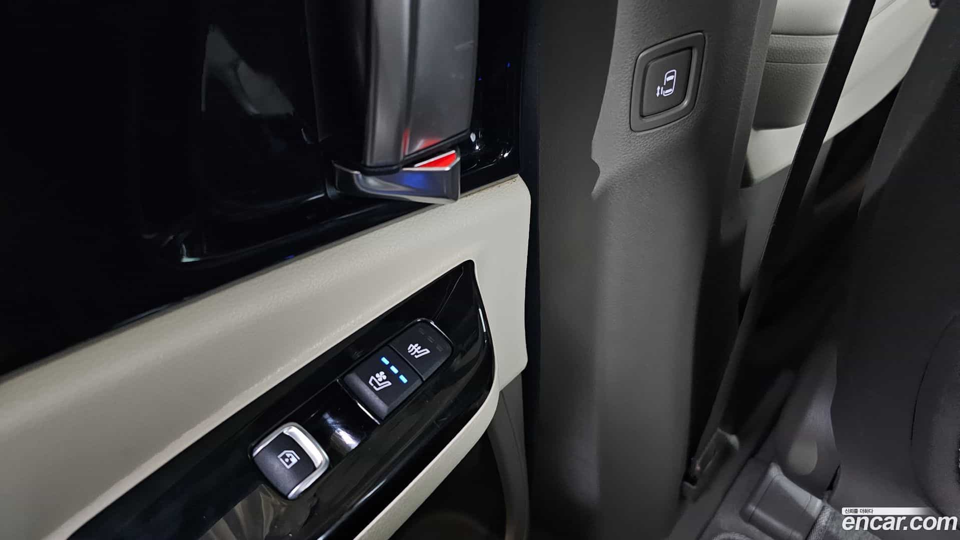 Canival Kia 2022.9-OPTION-023