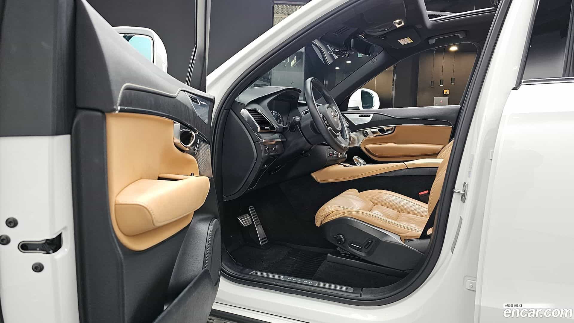 XC90 Volvo 2021.6-INNER-010