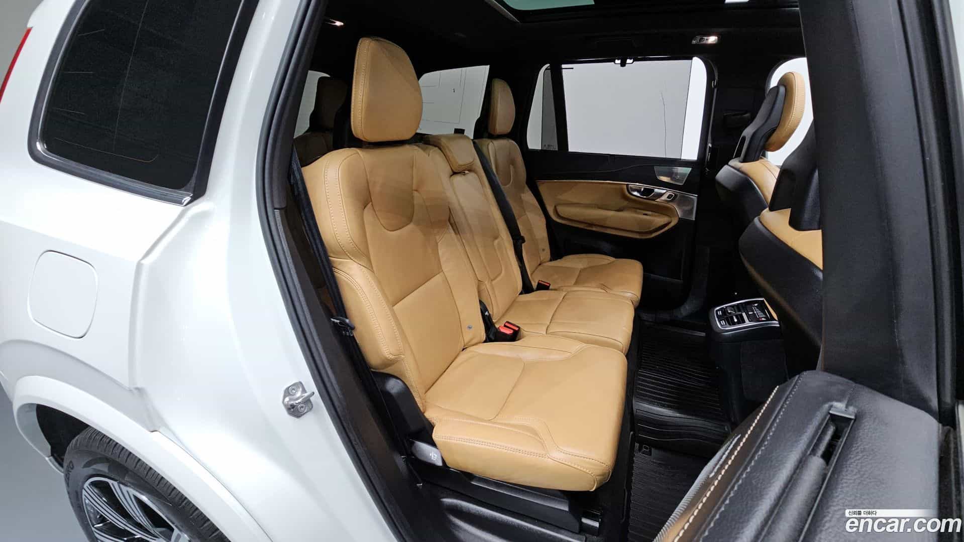 XC90 Volvo 2021.6-OPTION-015