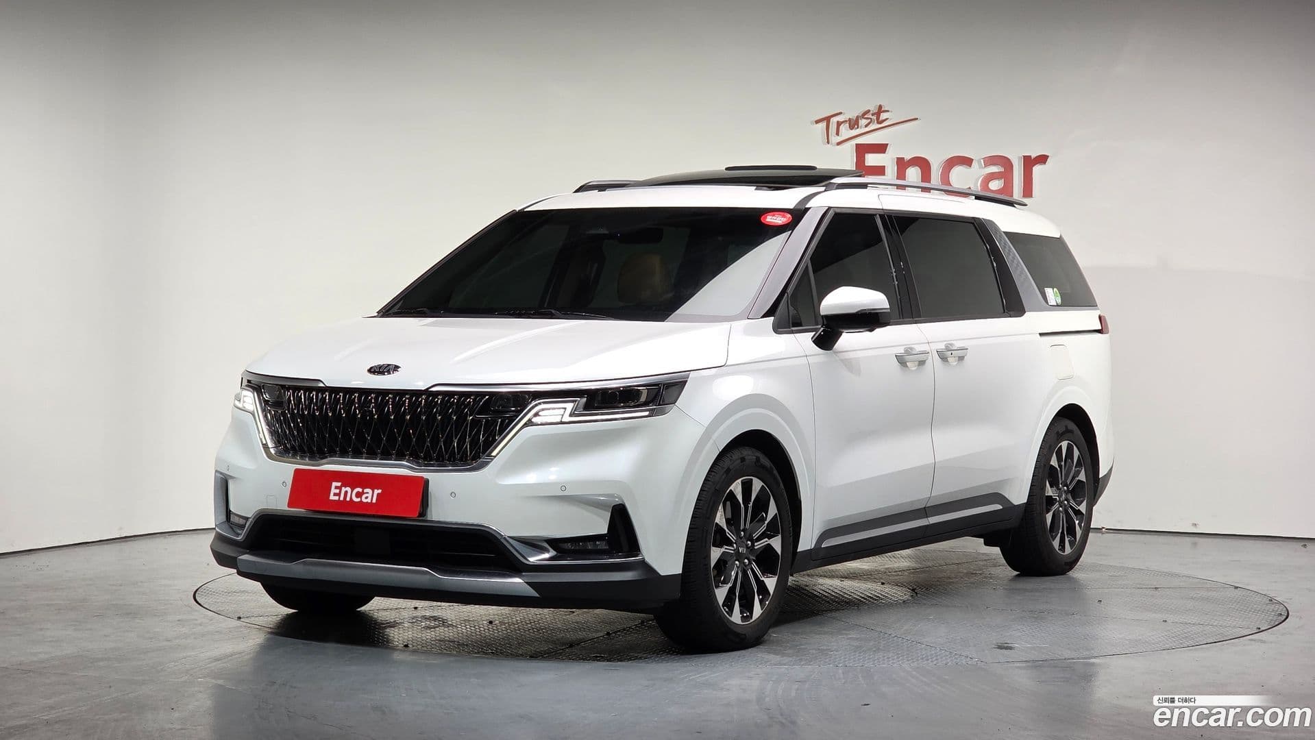 Main__Slider__Photo:Canival Kia 2021.0-0