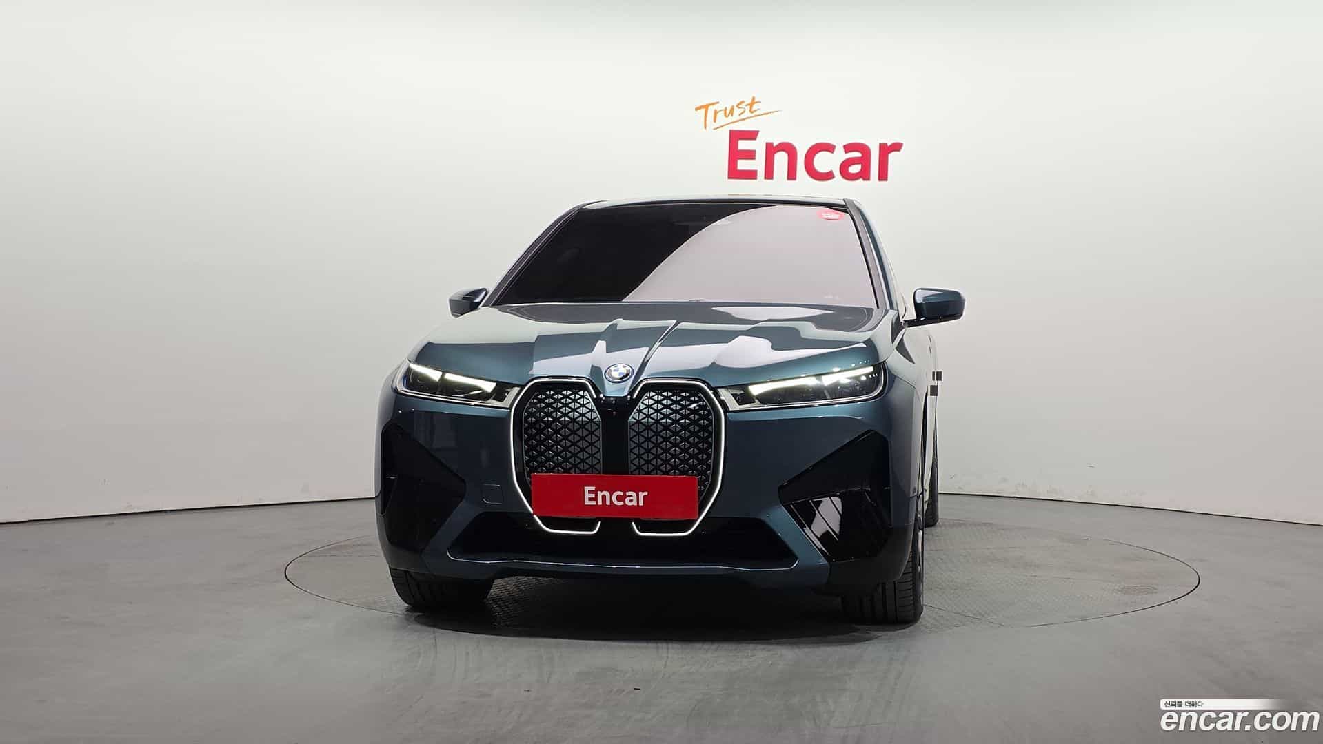 iX BMW 2022.10-OUTER-003