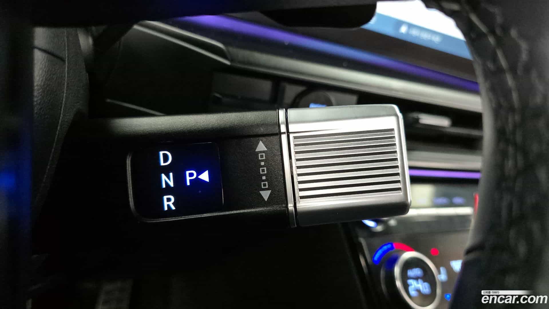 Santafe Hyundai 2023.10-INNER-009