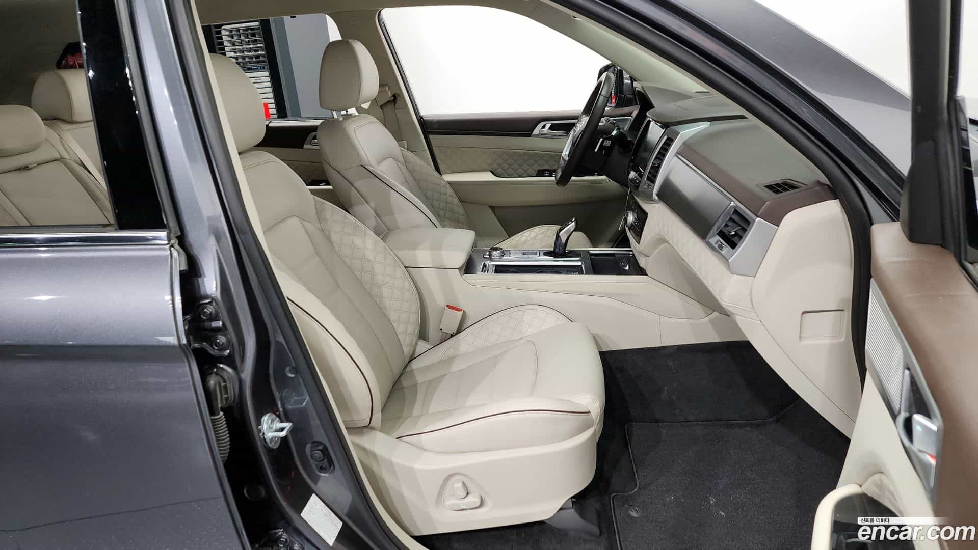 Rexton KG Mobility 2020.10-OPTION-015